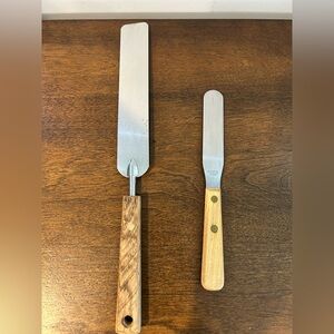 2 Vintage Spatula Spreader 1 Maid of Honor 12.25” 1 Ecko 7.75” with Wood Handles